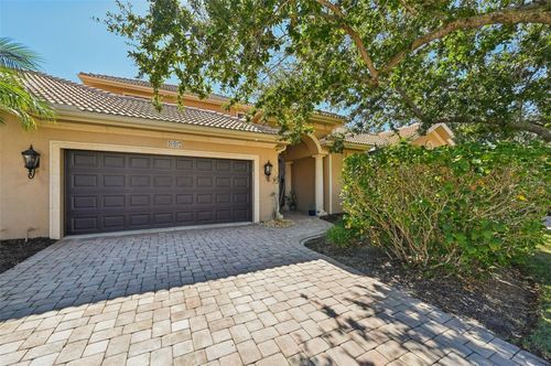 6107 25th St E, ELLENTON, FL, 34222-2275 | Card Image