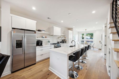 unit-b-14 F St, Charleston, SC, 29403-7122 | Card Image