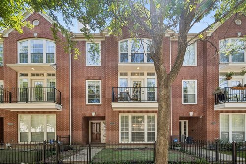 3943 N Hall St, Dallas, TX, 75219-3605 | Card Image