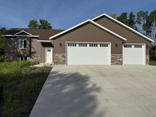 1360 Greenleaf Rd, Owatonna, MN, 55060-4610 | Card Image