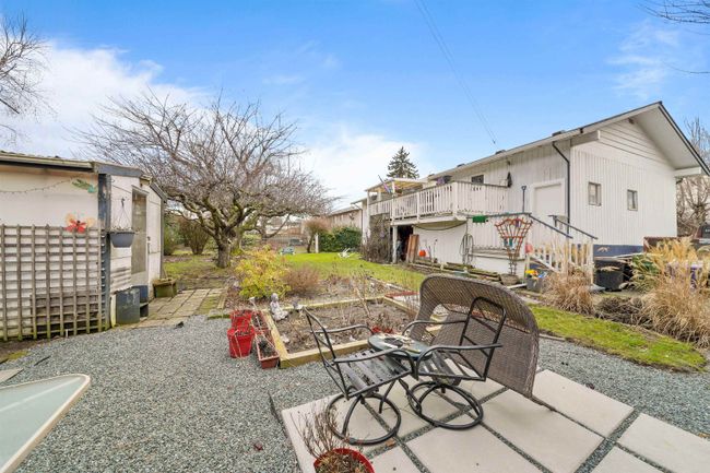 8530 Howard Crescent, House other with 3 bedrooms, 2 bathrooms and 7 parking in Chilliwack BC | Image 16