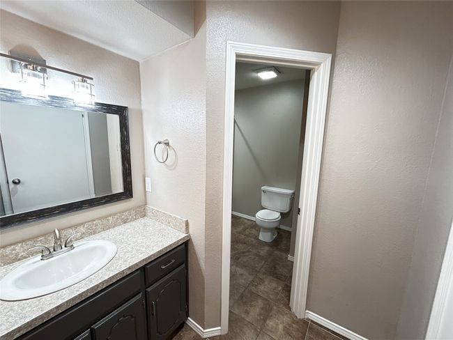 1728 Red Oak Cir, House other with 3 bedrooms, 2 bathrooms and null parking in Sulphur Springs TX | Image 10