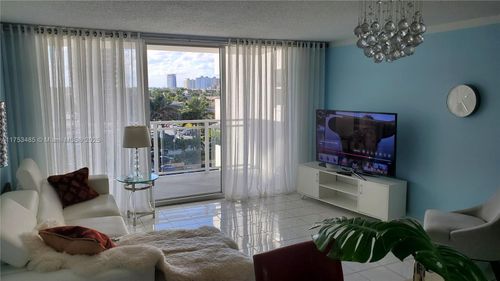 apt-401-2030 S Ocean Dr, Hallandale Beach, FL, 33009-6606 | Card Image