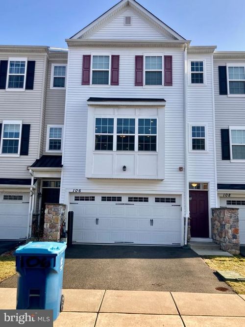 106 Mercer Ct, FAIRLESS HILLS, PA, 19030-2026 | Card Image