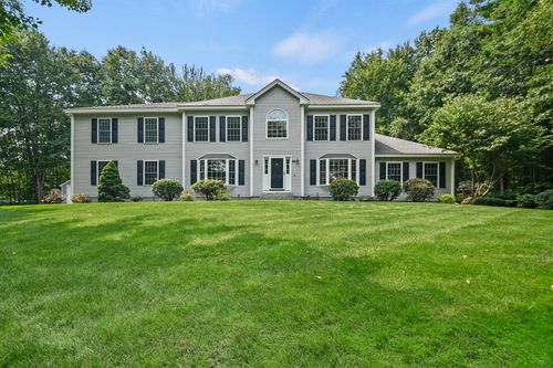 49 Miner Rd, Auburn, NH, 03032-3974 | Card Image