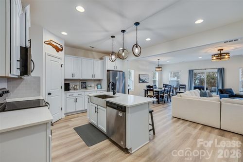 12017 Basking Dr, Charlotte, NC, 28214-7168 | Card Image