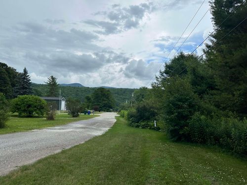 9 Rydon Acres, Brandon, VT, 05733-9787 | Card Image