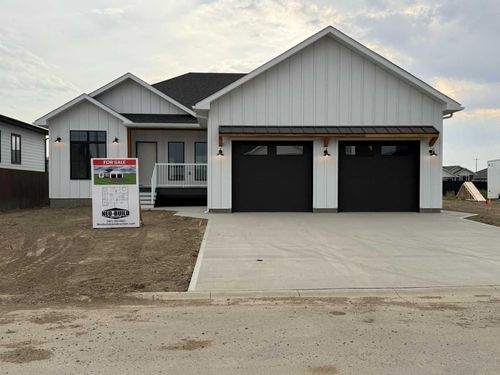 216 Westview Crescent W, Bow Island, AB, T0K0G0 | Card Image