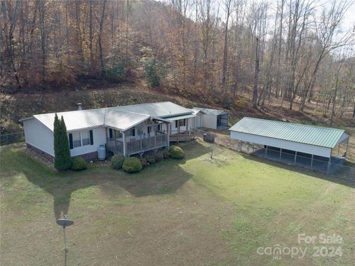 1922 Zacks Fork Rd, Lenoir, NC, 28645-7665 | Card Image