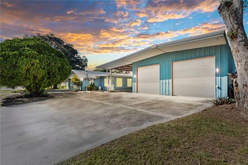 106 20th Ave, Vero Beach, FL, 32962-2701 | Card Image