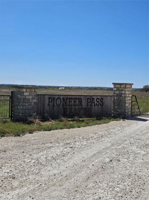 507 Pr 6271, Hamilton, TX, 76531 | Card Image