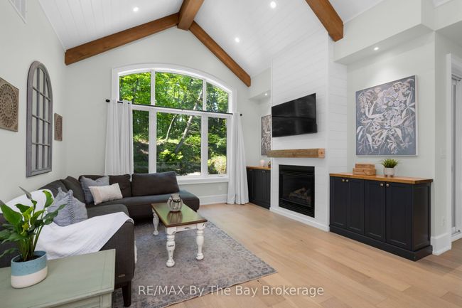 76 Old Aspdin Rd, House other with 4 bedrooms, 3 bathrooms and 6 parking in Utterson ON | Image 16