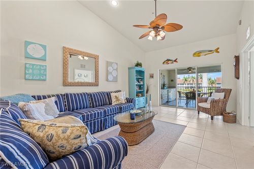 unit-12-2381 Hidden Lake Ct, NAPLES, FL, 34112-3260 | Card Image