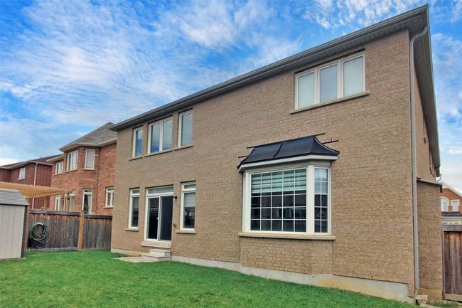 10 Gosling St, House other with 4 bedrooms, 5 bathrooms and 7 parking in Brampton ON | Image 40