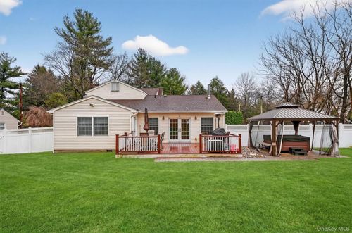 69 S Airmont Road, Ramapo, NY, 10901 | Card Image