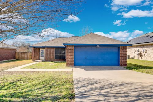 203 Shawnee Trl, Alvarado, TX, 76009-2640 | Card Image
