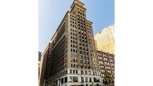 904-6 N Michigan Ave, Chicago, IL, 60602-4885 | Card Image