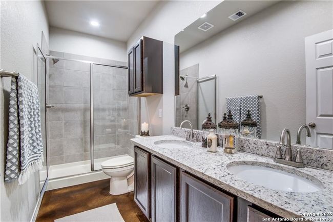1114 Renee Way, Home with 3 bedrooms, 2 bathrooms and null parking in Seguin TX | Image 13