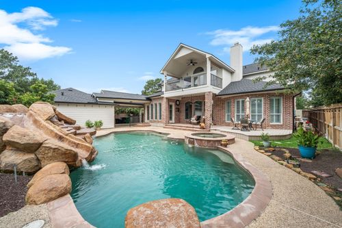 390 Wedgewood Dr, Montgomery, TX, 77356-8350 | Card Image