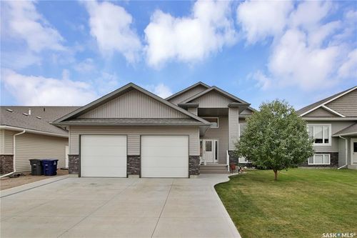 531 Palmer Cres, Warman, SK, S0K4S1 | Card Image