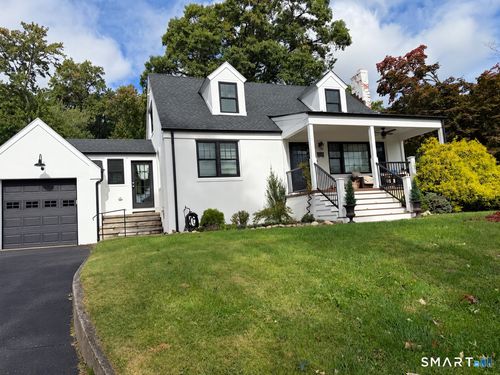 142 Rosedale St, Fairfield, CT, 06824-4654 | Card Image