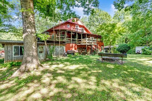 76 Archer Rd, Saluda, NC, 28773-8624 | Card Image