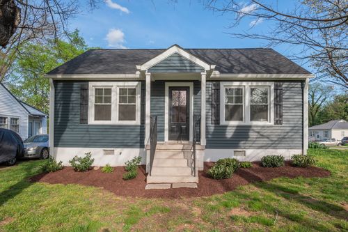 306 Crossover St, Columbia, TN, 38401-2304 | Card Image