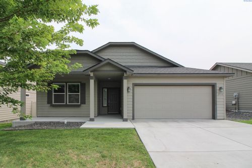 2950 Woodland Pl, Richland, WA, 99352-9000 | Card Image