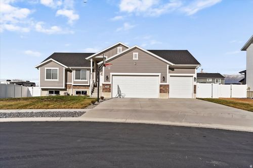 2422 W 3350 S, West Haven, UT, 84401-9183 | Card Image