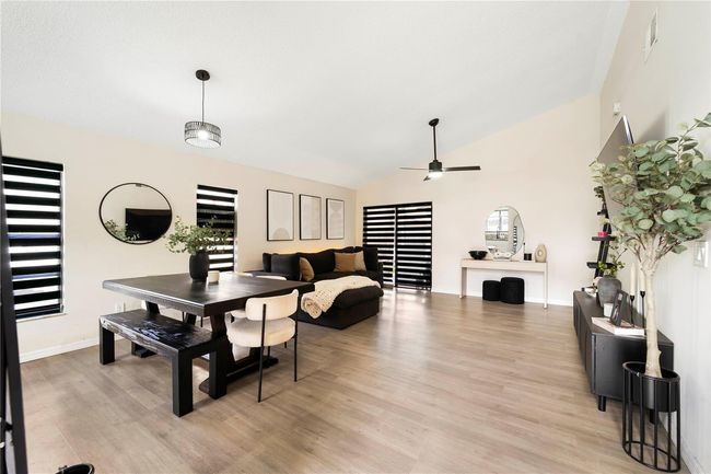 9785 Piney Point Cir, House other with 3 bedrooms, 2 bathrooms and null parking in Orlando FL | Image 8