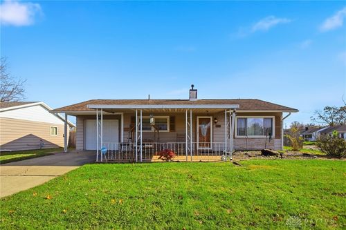 532 Gruen Dr, Springfield, OH, 45505-2735 | Card Image