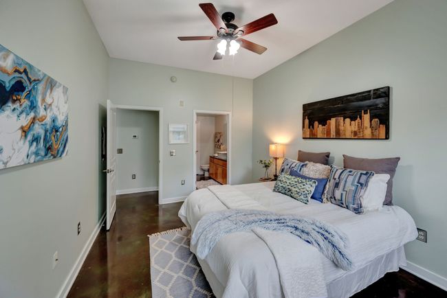 APT-111 - 3000 Vanderbilt Pl, Condo with 2 bedrooms, 2 bathrooms and 2 parking in Nashville TN | Image 18