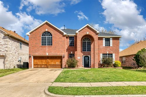 5112 Showdown Ln, Grand Prairie, TX, 75052-2449 | Card Image