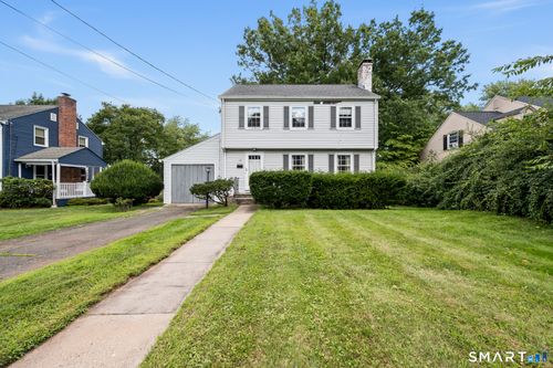 12 Greenhurst Road, West Hartford, CT, 06107 | Card Image