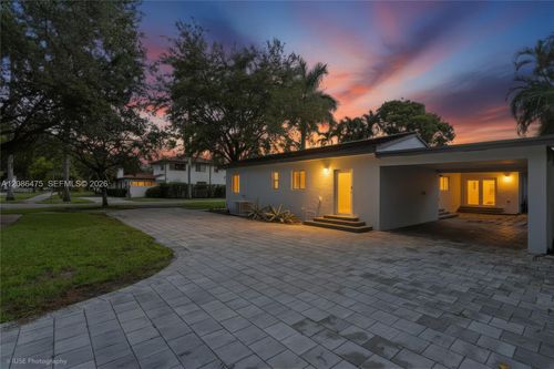 101 Palmetto Dr, Miami Springs, FL, 33166-5809 | Card Image