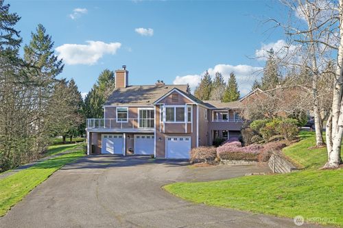 1189-22539 SE Se 42nd Ter, Issaquah, WA, 98029-7229 | Card Image