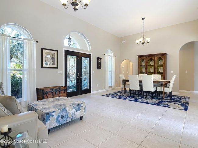 603 Cross Creek Dr, House other with 4 bedrooms, 2 bathrooms and null parking in Sebastian FL | Image 6