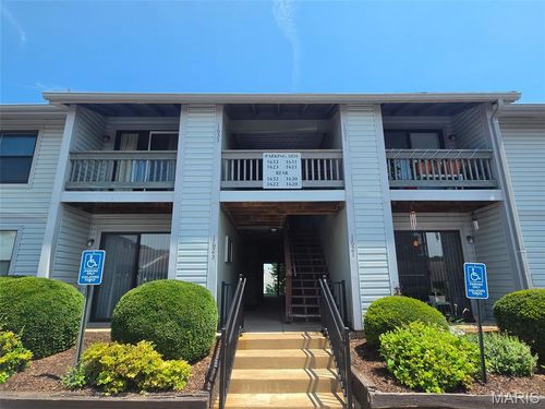 p-1633 Summergate Pkwy, Saint Peters, MO, 63303-6387 | Card Image