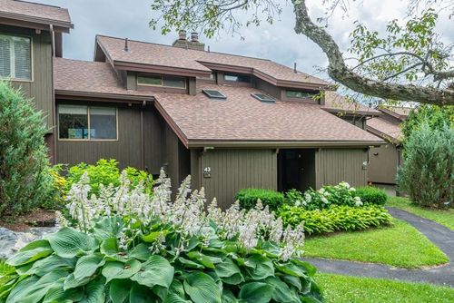 43-1243 Murray Hill Heights Rd, Manchester Center, VT, 05255 | Card Image