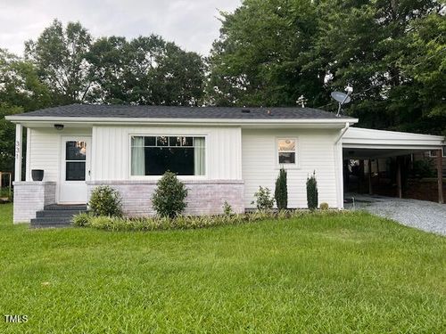 331 E Lillington Street, Angier, NC, 27501 | Card Image