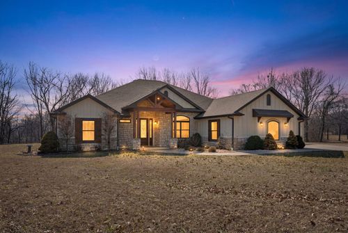 39 County Road 439a, NEW FRANKLIN, MO, 65274-4500 | Card Image