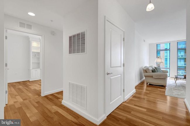 UNIT-907 - 11990 Market St, Condo with 3 bedrooms, 2 bathrooms and null parking in RESTON VA | Image 30