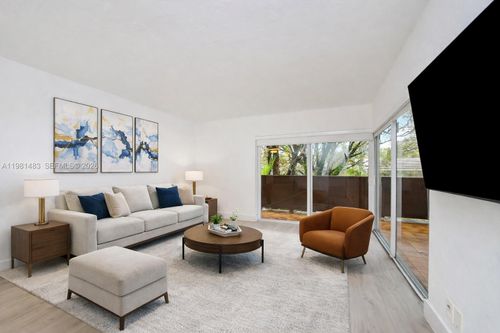 apt-326-1205 Mariposa Ave, Coral Gables, FL, 33146-3202 | Card Image