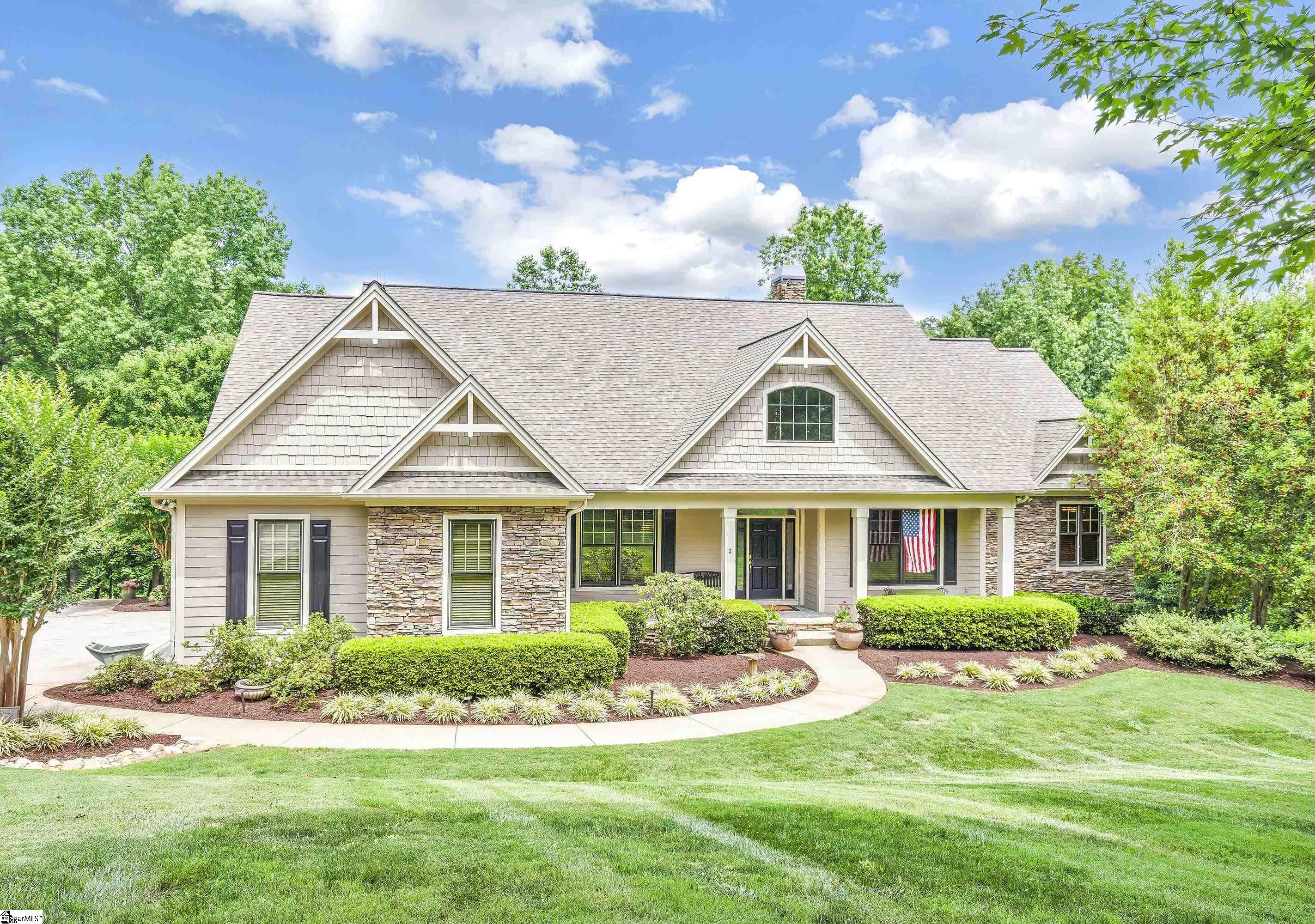 Long Shadow Ln, Travelers Rest, SC 29690
