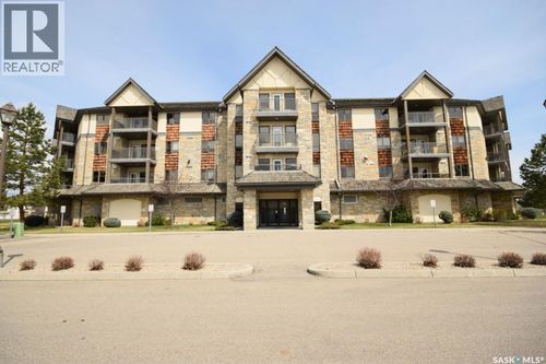 1622 Acadia Dr, Saskatoon, SK, S7H5H7 | Card Image