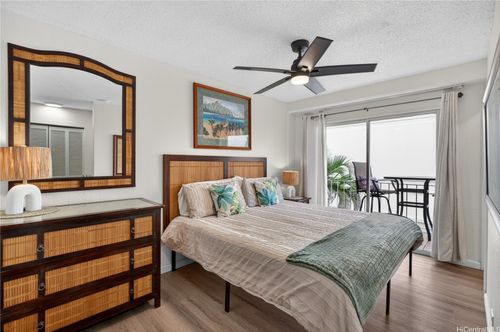 apt-304-2551 Cartwright Rd, Honolulu, HI, 96815-3713 | Card Image