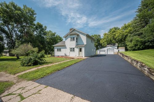 104 Frank Ave Ne, Elysian, MN, 56028-7508 | Card Image
