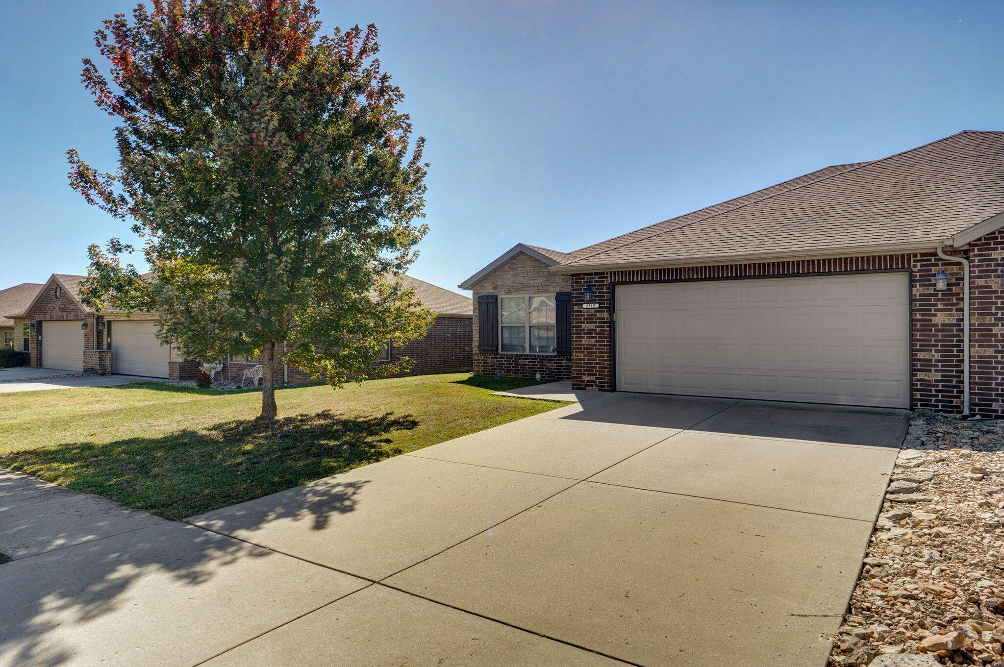 Bridlewood Trl, Ozark, MO 65721