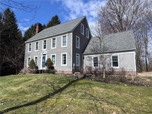 13566 Stoney Springs Dr, Chardon, OH, 44024-7954 | Card Image