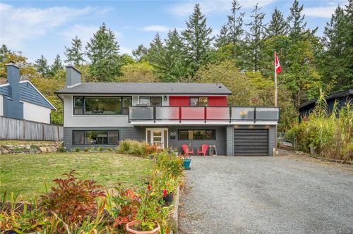 262 Villa Rd, Nanaimo, BC, V9T2P5 | Card Image